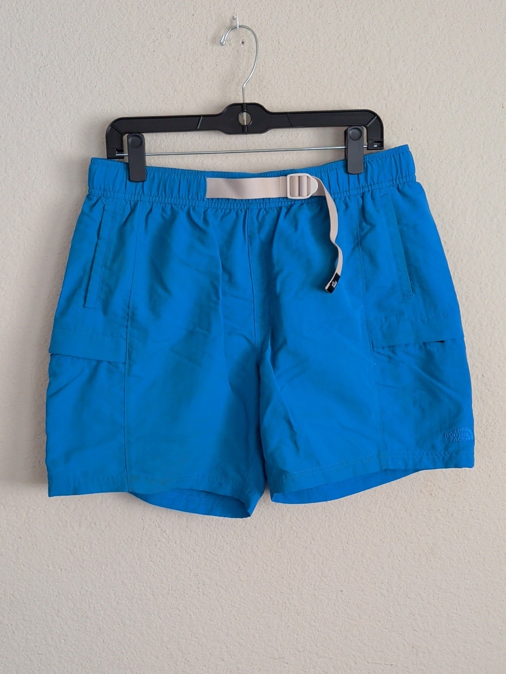 The North Face Men's L Bright Blue Cargo Swim Shorts